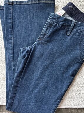 Banana Republic Women’s Dark Blue Bootcut Jeans